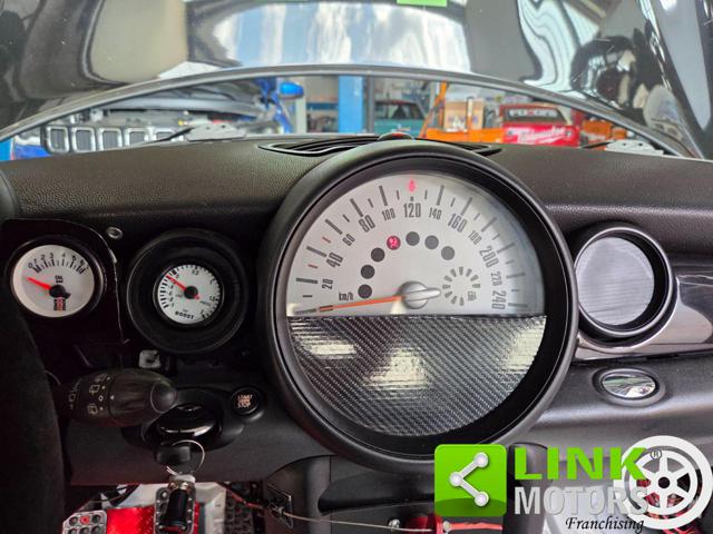 MINI John Cooper Works usata, con Autoradio