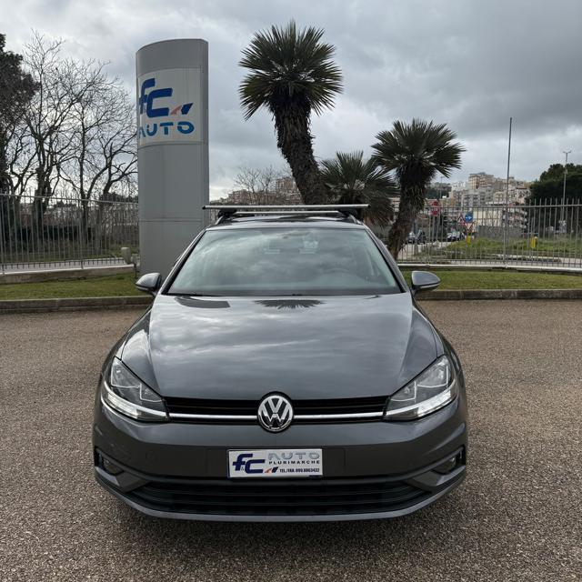 VOLKSWAGEN Golf Variant usata, con Boardcomputer