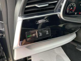 AUDI Q8 usata, con Sistema di navigazione