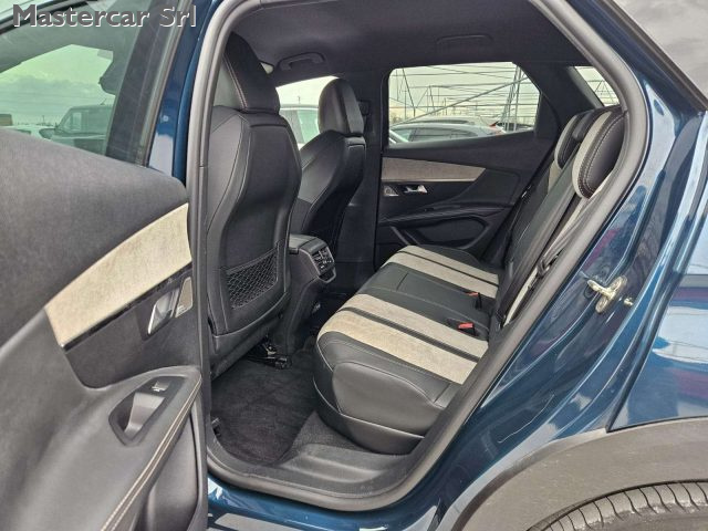 PEUGEOT 3008 usata, con Volante in pelle