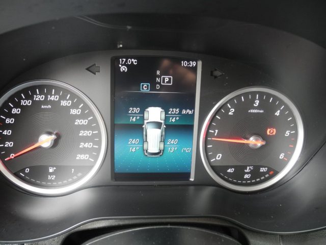 MERCEDES-BENZ GLC 300 usata, con Luci diurne LED