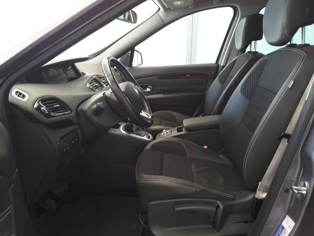 RENAULT Scenic usata, con Alzacristalli elettrici