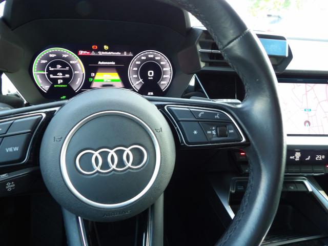 AUDI A3 usata, con Park Distance Control