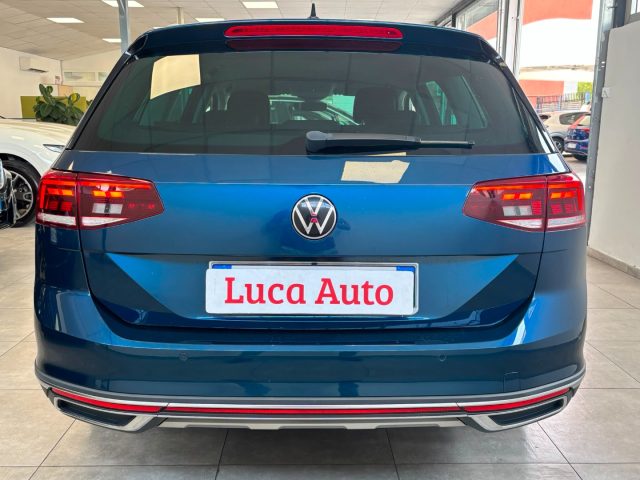 VOLKSWAGEN Passat Alltrack usata, con Alzacristalli elettrici