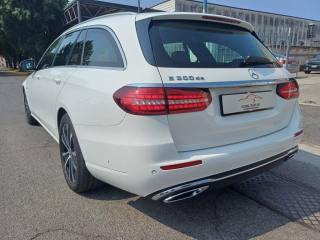 MERCEDES-BENZ E 300 usata, con Alzacristalli elettrici