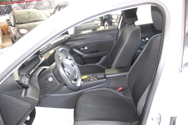 PEUGEOT 308 usata, con Boardcomputer