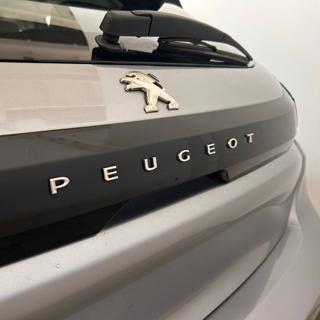 PEUGEOT 208 usata, con Isofix