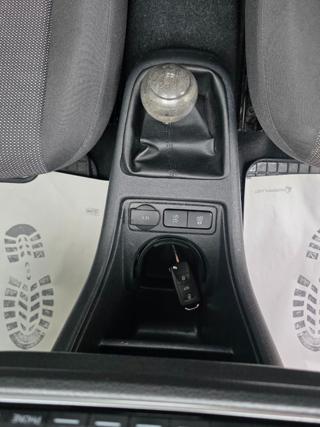 VOLKSWAGEN up! usata, con Sedile posteriore sdoppiato
