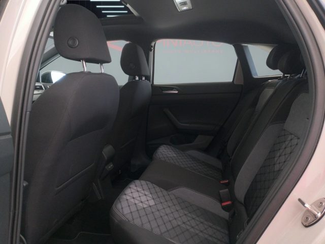VOLKSWAGEN Taigo usata 14