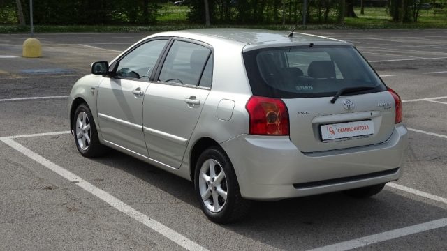 TOYOTA Corolla usata, con Cerchi in lega
