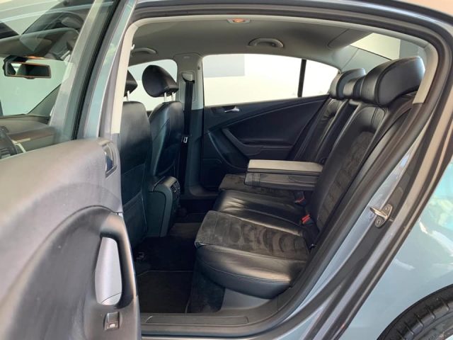 VOLKSWAGEN Passat usata, con ESP
