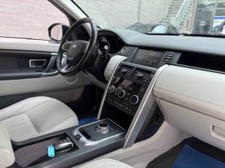 LAND ROVER Discovery Sport usata, con Controllo trazione