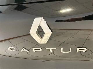 RENAULT Captur usata 23