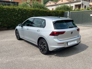 VOLKSWAGEN Golf usata, con Autoradio