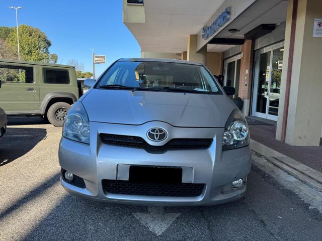 TOYOTA Corolla Verso usata, con Airbag