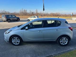 OPEL Corsa usata, con Isofix
