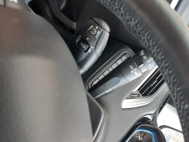 PEUGEOT 2008 usata, con ESP