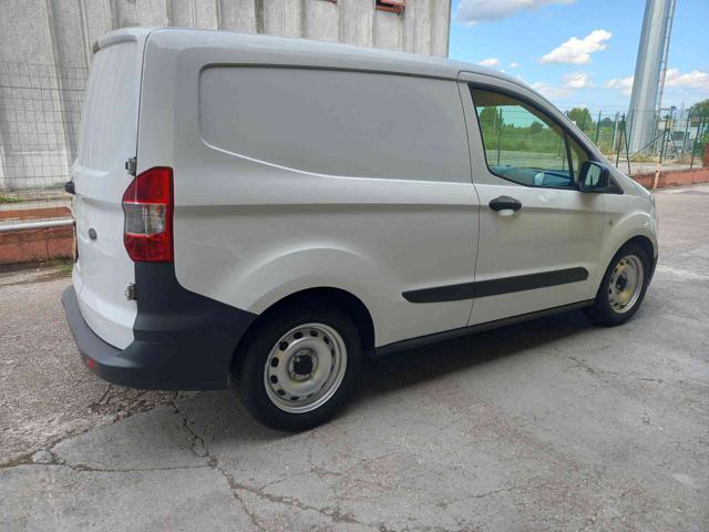 FORD Transit Courier usata, con Controllo trazione