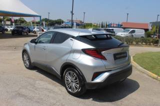TOYOTA C-HR usata, con Autoradio digitale