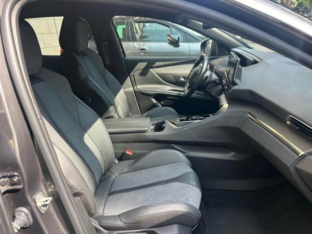 PEUGEOT 3008 usata 8