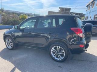 TOYOTA RAV 4 usata 2