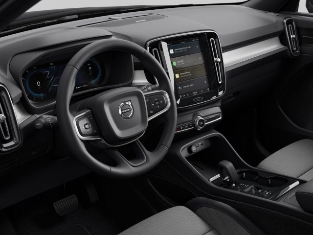 VOLVO XC40 usata, con Chiusura centralizzata