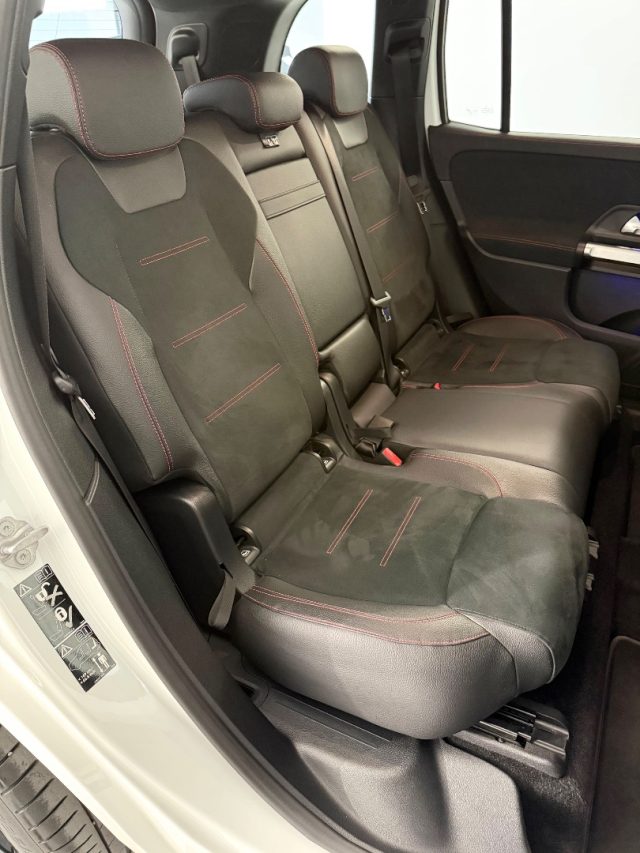 MERCEDES-BENZ GLB 200 usata, con Cronologia tagliandi