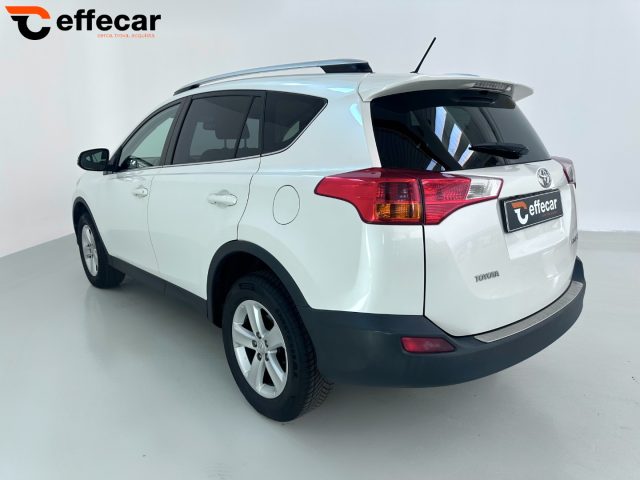 TOYOTA RAV 4 usata, con Airbag Passeggero