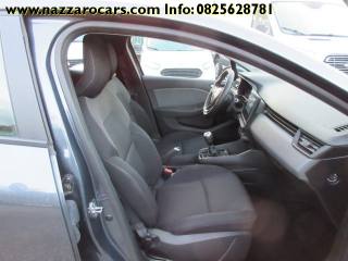RENAULT Clio usata, con Luci diurne LED
