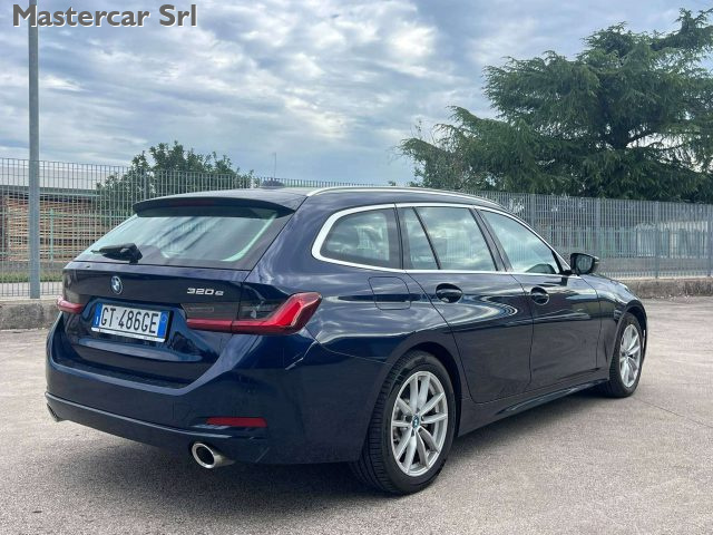 BMW 320 usata, con Alzacristalli elettrici