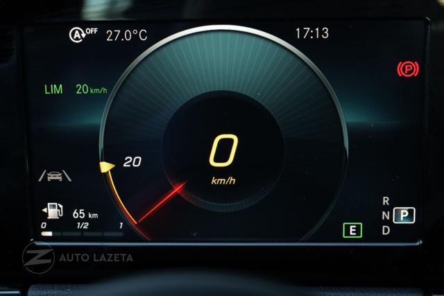 MERCEDES-BENZ GLA 180 usata, con Sensore di luce