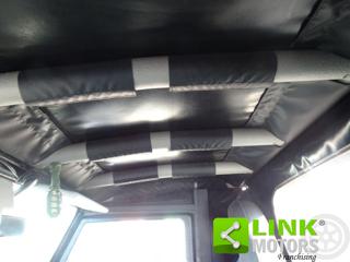 LAND ROVER Defender usata 27