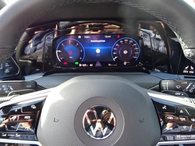 VOLKSWAGEN Golf usata, con Cruise Control
