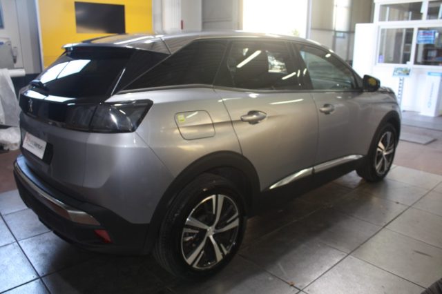 PEUGEOT 3008 usata, con Autoradio