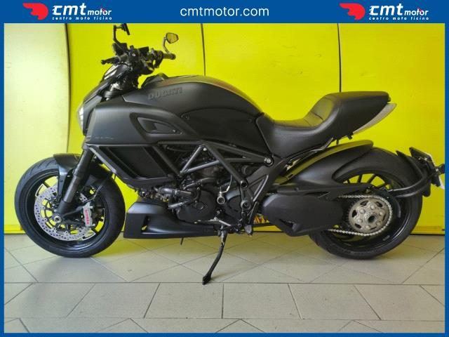 DUCATI Diavel usata 2