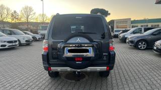 MITSUBISHI Pajero usata, con Airbag Passeggero