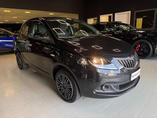 LANCIA Ypsilon usata, con ABS