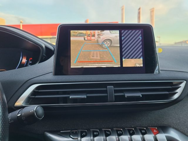PEUGEOT 3008 usata, con Bluetooth