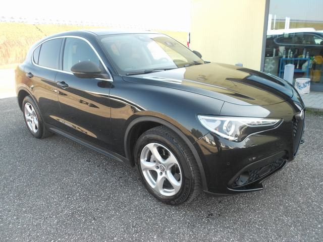 ALFA ROMEO Stelvio usata, con Airbag laterali