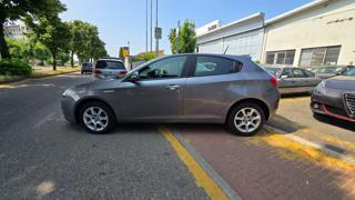 ALFA ROMEO Giulietta usata, con Airbag laterali