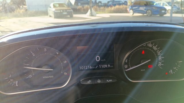 PEUGEOT 208 usata, con ESP