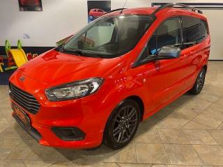 FORD Tourneo Courier usata, con USB