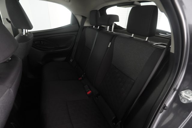 TOYOTA Yaris usata 3