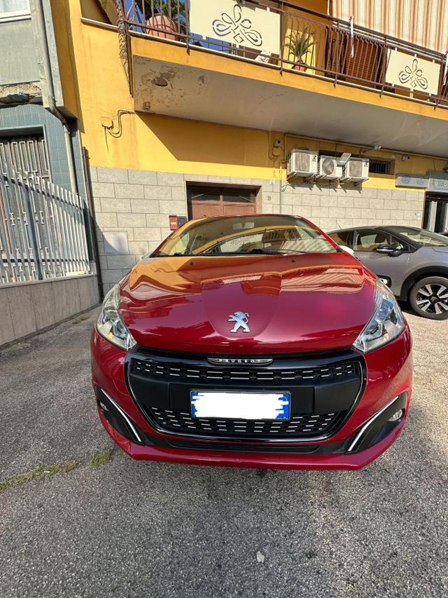 PEUGEOT 208 usata, con Airbag