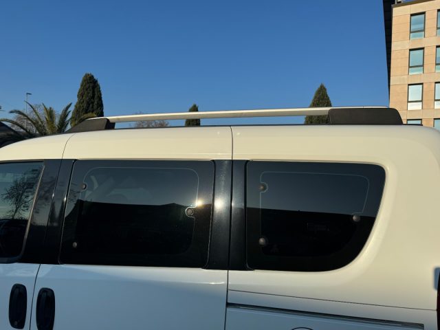 FIAT Doblo usata, con USB