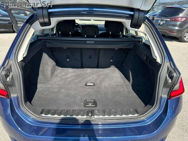 BMW 320 usata, con Sedile posteriore sdoppiato