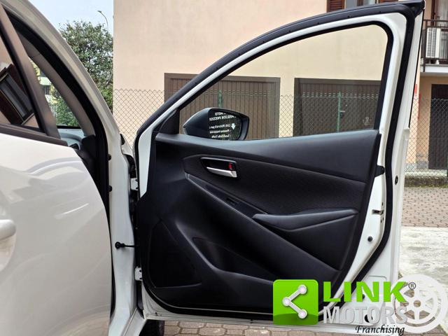 MAZDA 2 usata, con Vivavoce