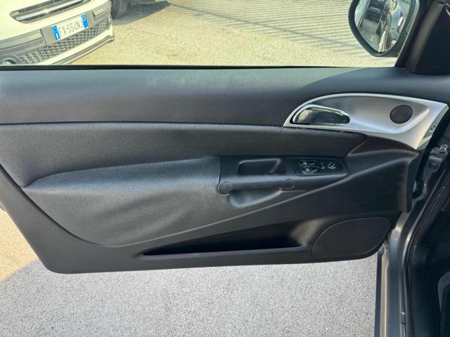 LANCIA Ypsilon usata 6