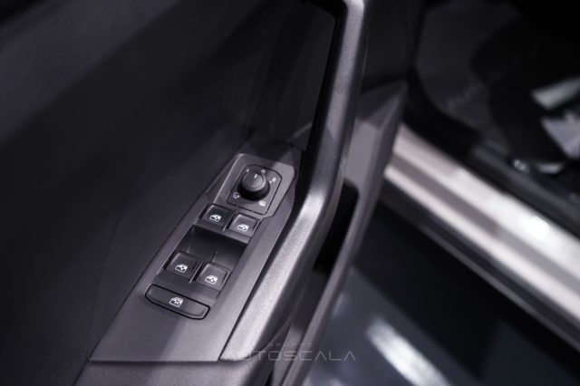 VOLKSWAGEN T-Cross usata, con Cruise Control