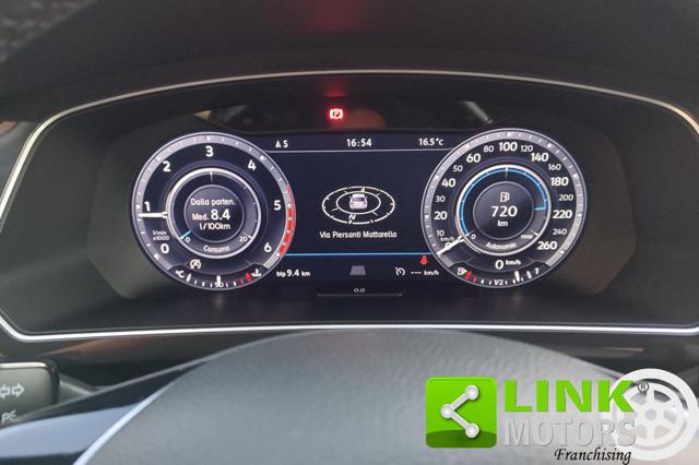 VOLKSWAGEN Tiguan usata, con Specchietti laterali elettrici